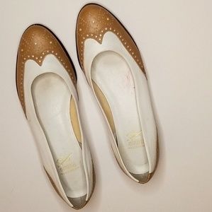 G.H Bass Wingtip Leather Vintage Flats 8 Symphony
